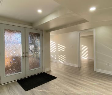 For Lease - 30 MEADOW VISTA Crescent Unit# Basement-Legal walk out,... - Photo 3