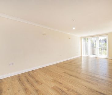 3 bed House To Let - Photo 6