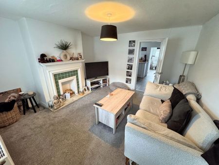 2 bedroom terraced house to rent - Photo 3