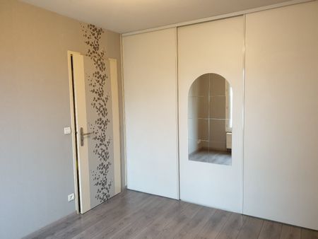 Location Appartement 3 pièces 67m² PRINGY 74370 - Photo 2