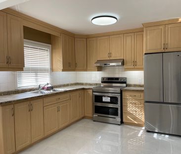 For Lease - 12 Erie Street Unit# Main, Toronto, Ontario - Photo 4