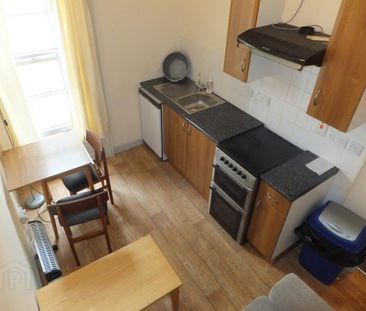 Flat 3, 70 University Street, Belfast, BT7 1HB - Photo 3