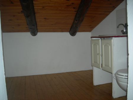 Location Appartement 3 pièces 83m² CARPENTRAS 84200 - Photo 4