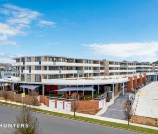 Open Home Meeting Point: Glenmore Village Sales Desk in front of Wo... - Photo 6