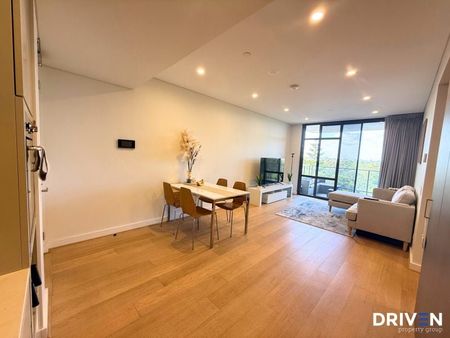 Chic 1-Bedroom Riverside Apartment! - Photo 3
