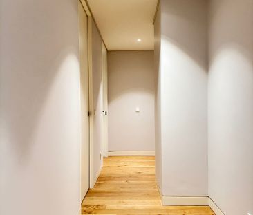 Arrenda - T2 -Novo- perto da Av. da Liberdade - Lisboa. Terraço 25m... - Photo 1