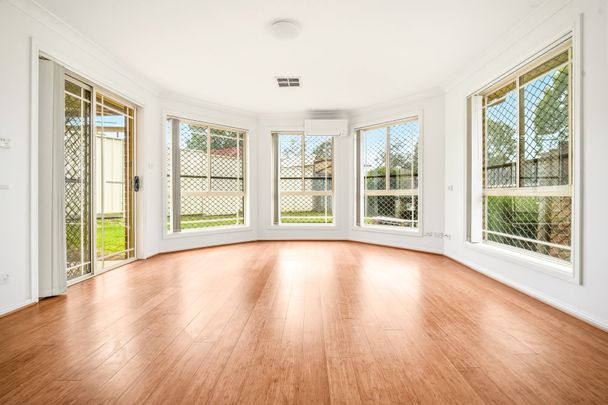 3 Bedroom Duplex! - Photo 1