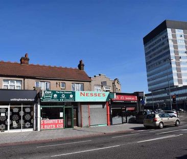 Beehive Lane, Ilford, IG4 - Photo 3