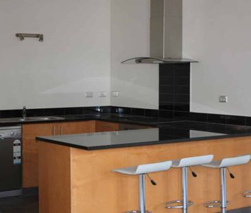 Central Apartment within Vogel Street Precinct - Photo 2