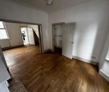 Bulwer Road, London - Photo 1