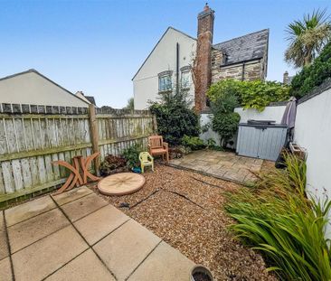 3 bedroom semi-detached house to rent - Photo 6