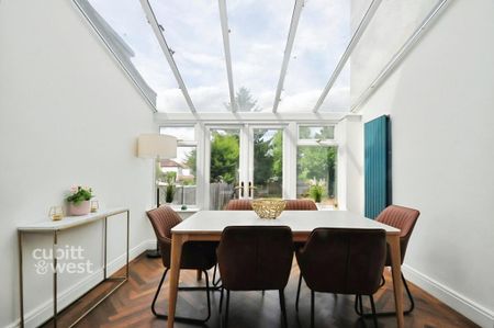 3 bedroom semi-detached house to rent - Photo 3