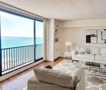 2 Story 2 Bedroom, 2 Bathroom - Harbour Square Condos - Photo 1