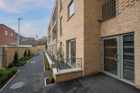 Apt 16 Porters Annex, 31 Apsley Street, Donegall Pass, Belfast, BT7 1FU - Photo 2