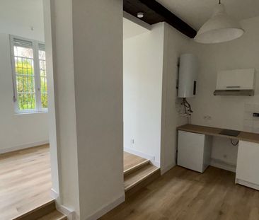 Location Appartement 1 pièce 25m² ORLEANS 45000 - Photo 4