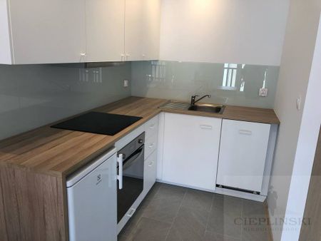 Na wynajem kawalerka w apartamentowcu, Centrum - Zdjęcie 3