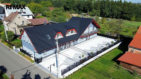 Pronájem bytu 4+kk 214 m² - Photo 2