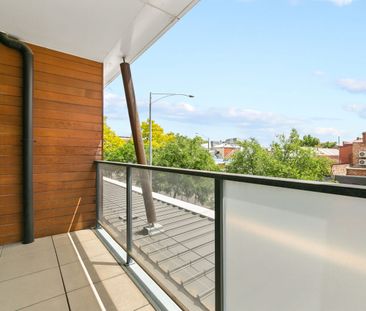 SUPERIOR POSITIONING AT SOCIETY - Photo 6