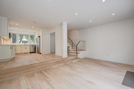 Maison à étages à louer - Laval (Saint-Vincent-de-Paul) - Photo 5