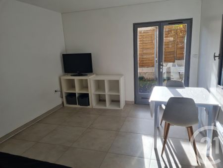 Location Appartement 1 pièce 23m² ROGNAC 13340 - Photo 2