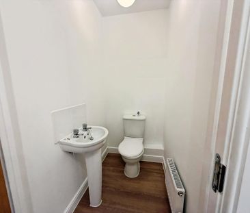 2 bedroom terraced house to rent - Photo 5