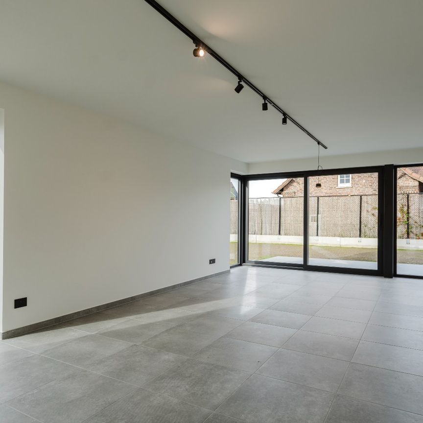 Huis te huur in Deerlijk - Photo 1