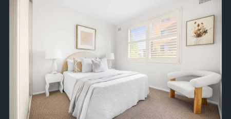 Charming One-Bedroom Apartment - Photo 4