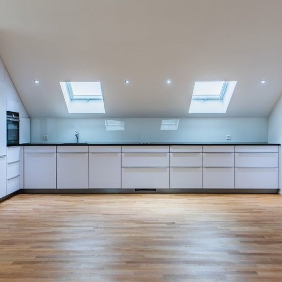 Dachwohnung zum Wohlfühlen - Foto 1