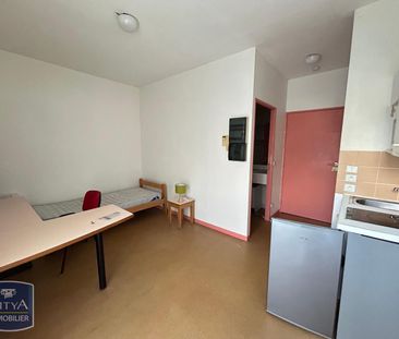 Location Appartement 1 pièce 18m² LORIENT 56100 - Photo 1