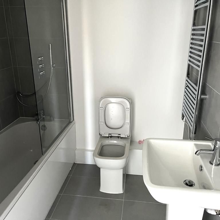 1 bedroom apartment to rent - Photo 1