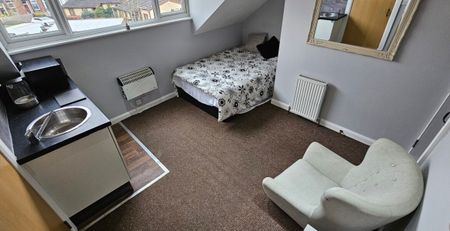 Flat 4, Irwin Approach, Halton, Leeds, LS15 0DW - Photo 5