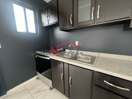 CASA EN RENTA EN PRIVADA LOS SAUCES, TIJUANA B.C - Foto 5