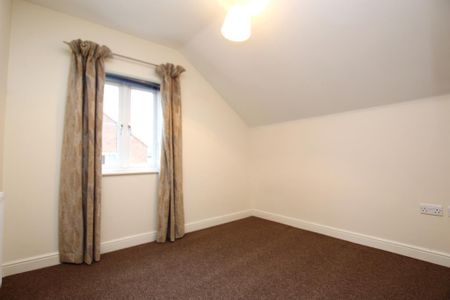 2 bedroom semi-detached house to rent - Photo 2