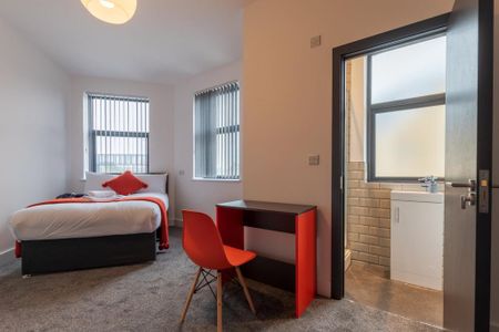 1 bedroom in a house share to rent - Photo 5