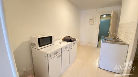 Location Appartement 1 pièce 31m² MONTBELIARD 25200 - Photo 5