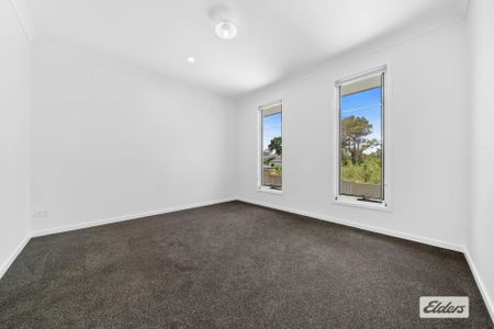 Unmatched Elegance - Large Modern Home in Shailer Park - Photo 5