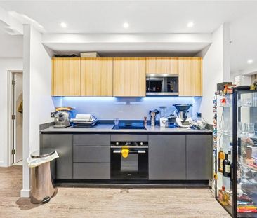 1 bedroom flat to rent - Photo 6