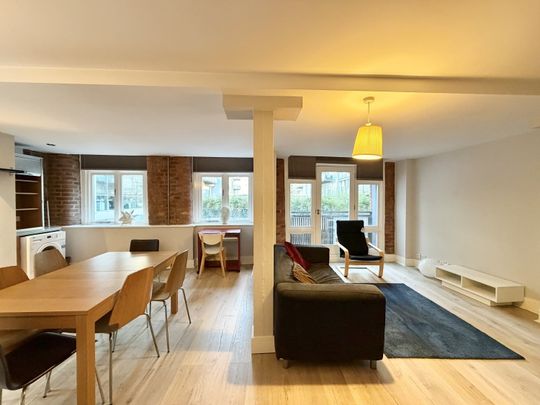 The Gallery, 26 Blackfriars Street, Salford, M3 - Photo 1