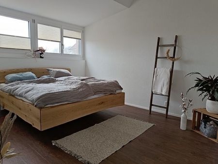 41/2-ROOM COTTAGE APARTMENT IN BURGDORF (BE), FURNISHED, TEMPORARY - Foto 5