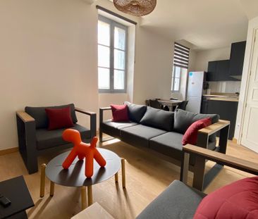 Location Appartement 2 pièces 49m² CHAMALIERES 63400 - Photo 2