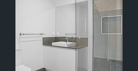 ELEGANT NEW HOME - Photo 5