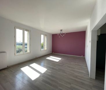 Location Appartement 4 pièces 104m² - Photo 4