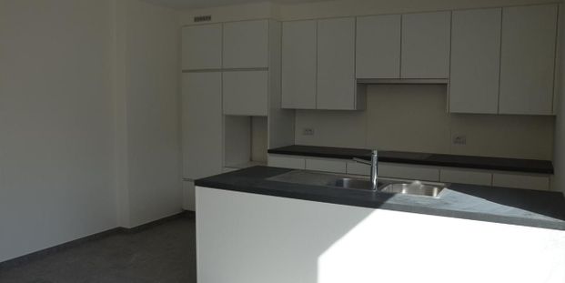 Appartement te huur in Dadizele voor € 660 met 1 slaapkamer - Photo 1