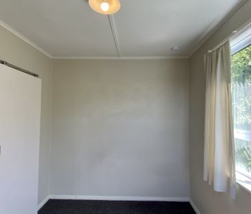 8 Punjab Street, Khandallah - Photo 4