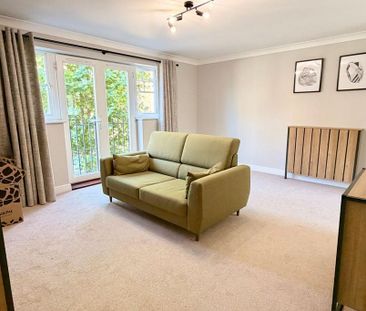2 bedroom flat to rent - Photo 3