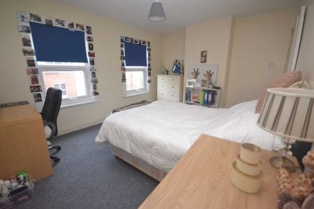 4 Bed - De Beauvoir Road, Reading - Photo 5
