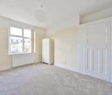 Sandringham Avenue, Wimbledon, SW20 - Photo 4