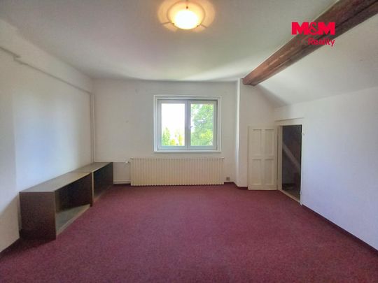 Pronájem bytu 3+1 78 m², Počernická 531, Karlovy Vary Rybáře - Photo 1