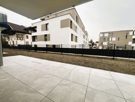 LUXUS PUR: Traumhafte 4-Zimmer-NEUBAU-Wohnung mit 103 m² großem Garten ab sofort zu mieten! - Photo 2