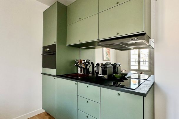 Appartement à louer rue Saint Dominique, Paris 7ème - Photo 1